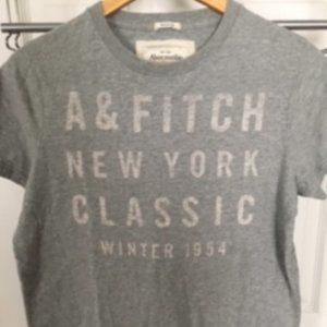 Men's Abercromie & Fitch Muscle T-Shirt - sz M